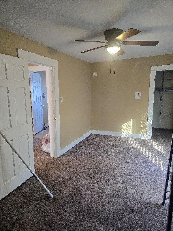 Building Photo - 1325 Oneida St