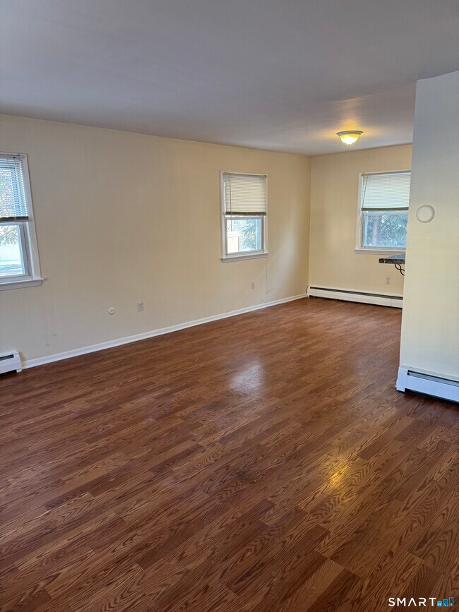 Foto del edificio - 855 Black Rock Tpke