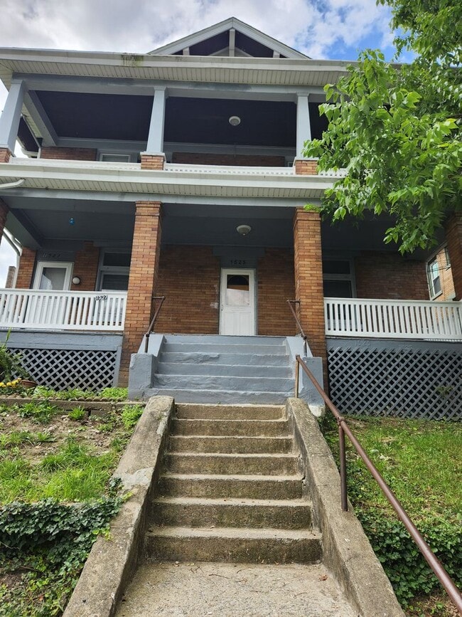 Building Photo - 1525 Dixmont Ave