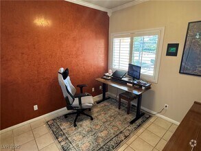Building Photo - 1058 Warm Canyon Way