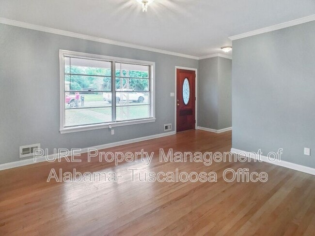 Photo - 1208 38th Ave E House