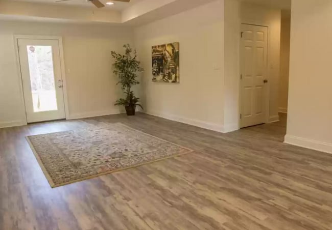 Building Photo - 106 Crowns Pt