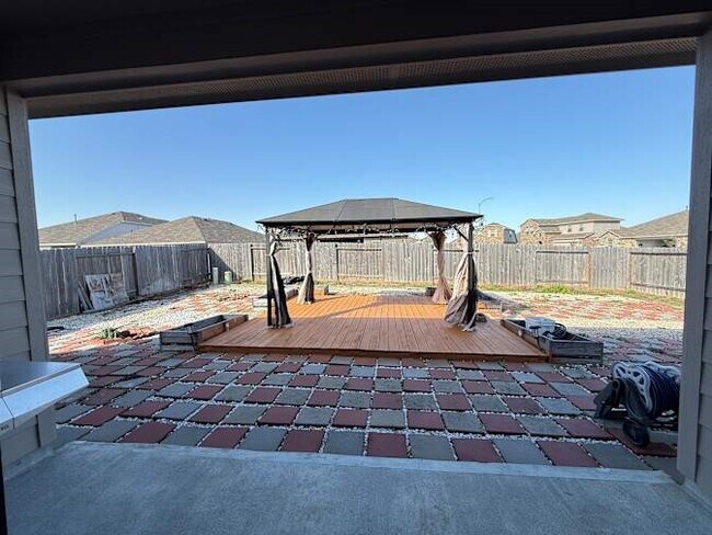 Foto del edificio - 21202 Frosted Fern Ln