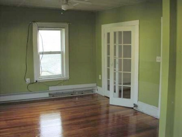 Building Photo - 78 Cedar St