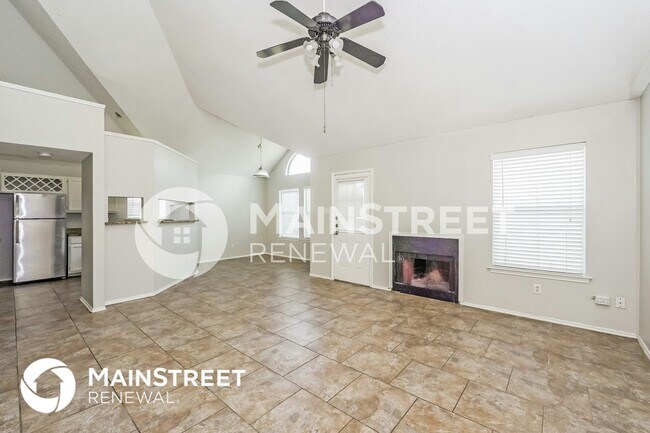 Building Photo - 8440 Cloverglen Ln