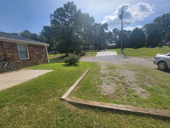Building Photo - """~134 Stoneybrooks Place