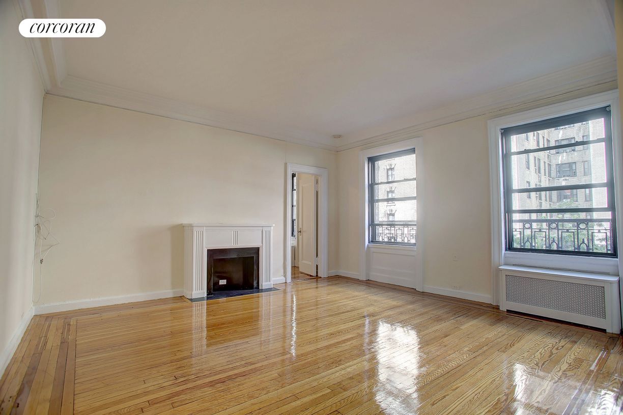 Primary Photo - 504 W 110th St