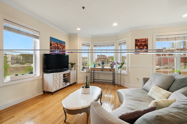 Foto del edificio - 726 23rd St
