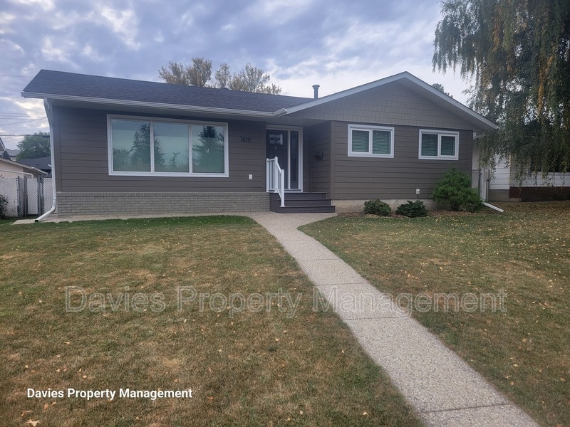 Photo principale - 7619 Rowland Rd NW