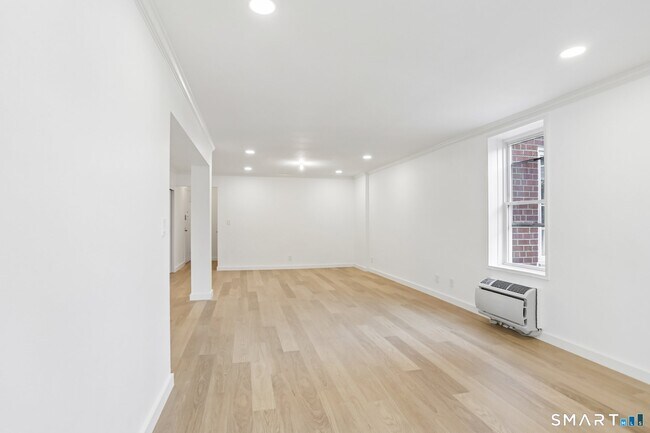 Foto del edificio - 7 4th St