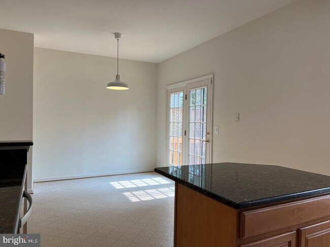 Foto del edificio - 14288 Glade Spring Dr
