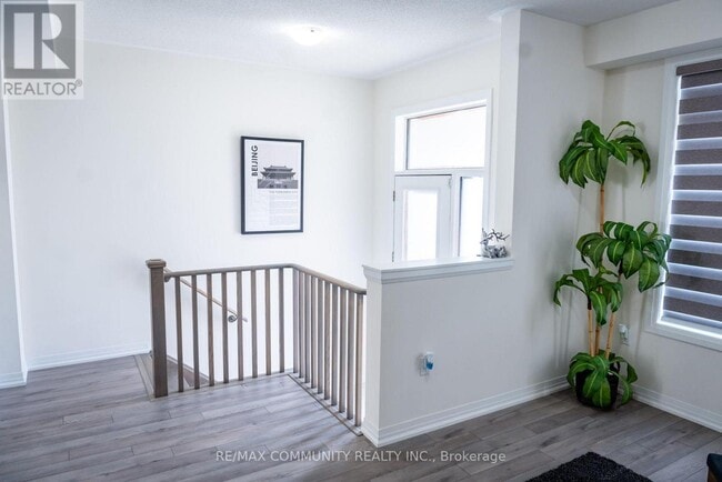 Building Photo - 130 Purple Sage Dr