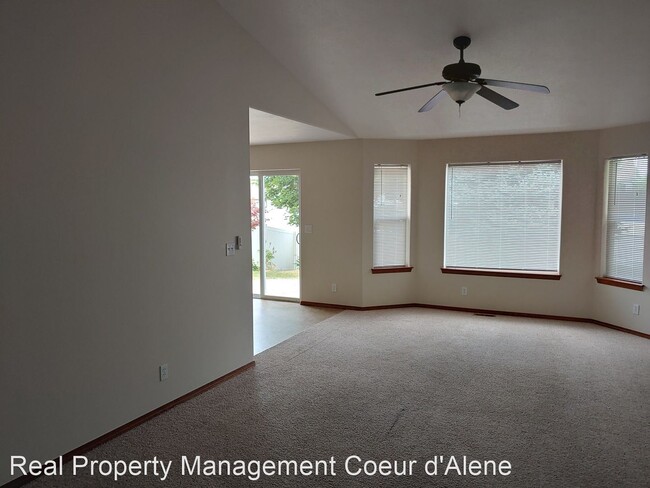 Building Photo - 3 br, 2 bath House - 4505 W Princetown Ln.