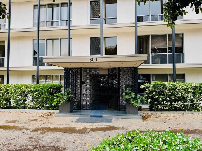 Foto del edificio - 800 Prospect St