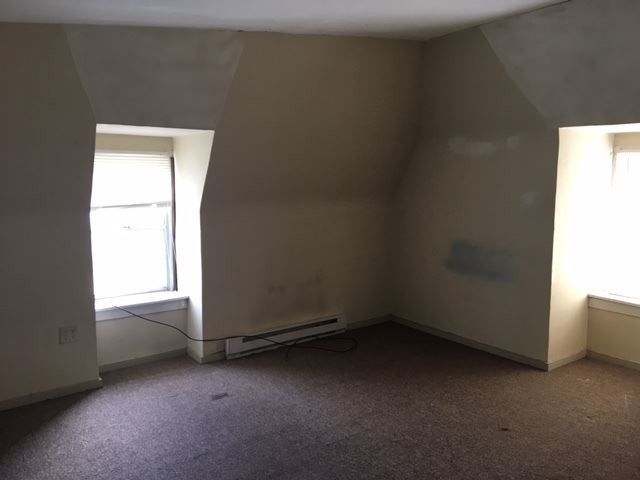 Building Photo - 5 br, 1 bath House - 27 MULL AVENUE