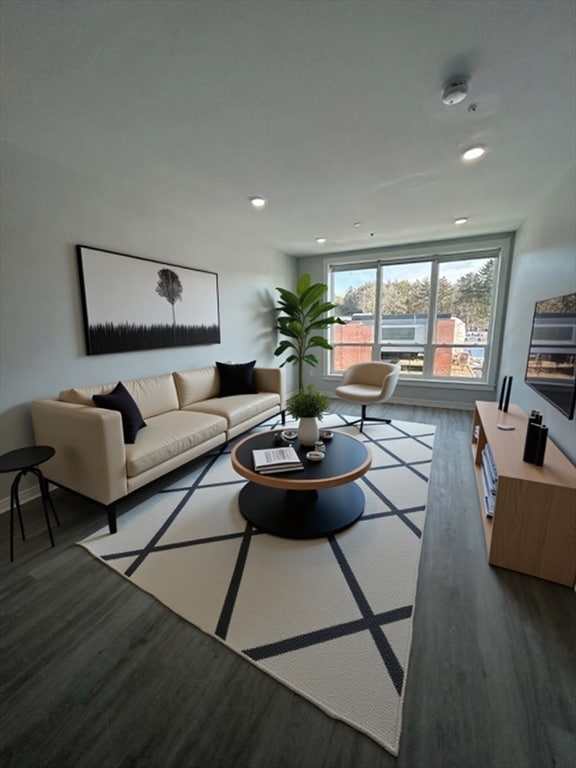 Building Photo - 148 Old Post Rd