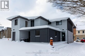 Building Photo - 413 Queen St S