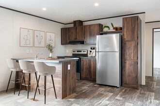 Building Photo - 10340 Midland Rd