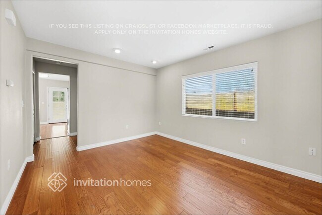 Foto del edificio - 12227 47th Ave S