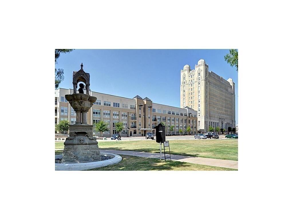 221 W Lancaster Ave Unit 5001, Fort Worth, TX 76102 Condo for Rent in