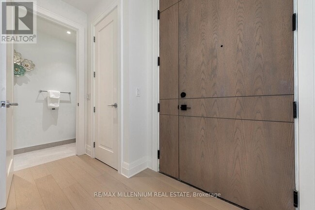 Building Photo - 2 Forest Hill Rd