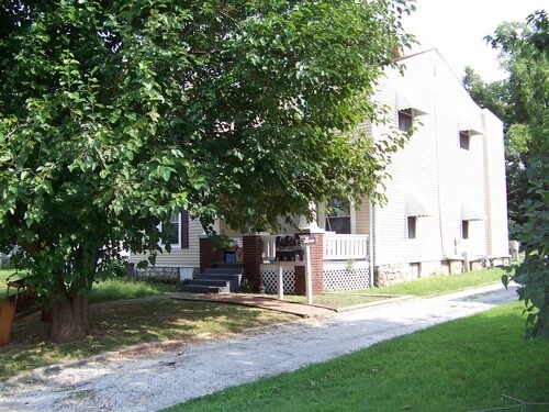 Foto del edificio - 806 W Walnut St