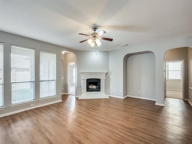 Building Photo - 2717 Triangle Leaf Dr