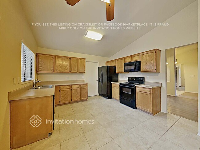 Foto del edificio - 9133 W Banff Ln.