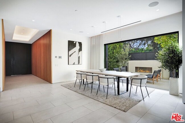 Building Photo - 6687 Colgate Ave