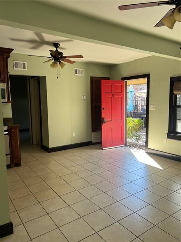 Foto del edificio - 826 Blaylock Dr