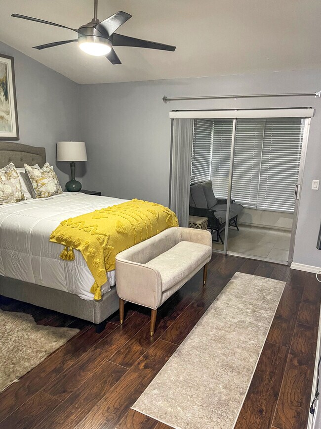 Foto del edificio - 5194 Lazy Oaks Dr