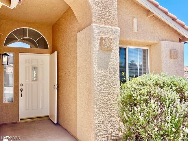 Building Photo - 9708 Ridge Creek Pl