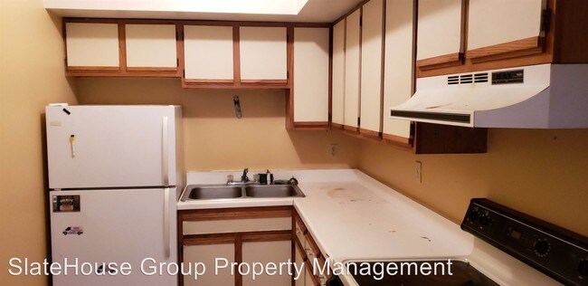 Building Photo - 930 N 6th St