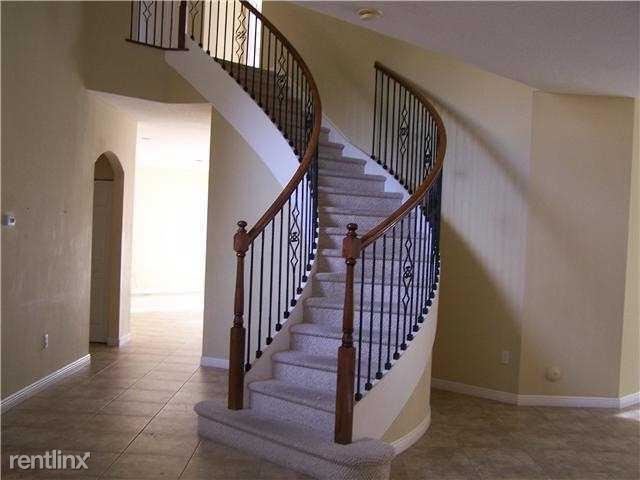 Foto del edificio - 4927 SW 167th Ave