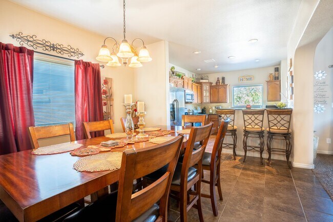 Foto del edificio - 14311 Early Morn Ave