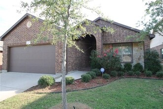 Building Photo - 1416 Amazon Dr