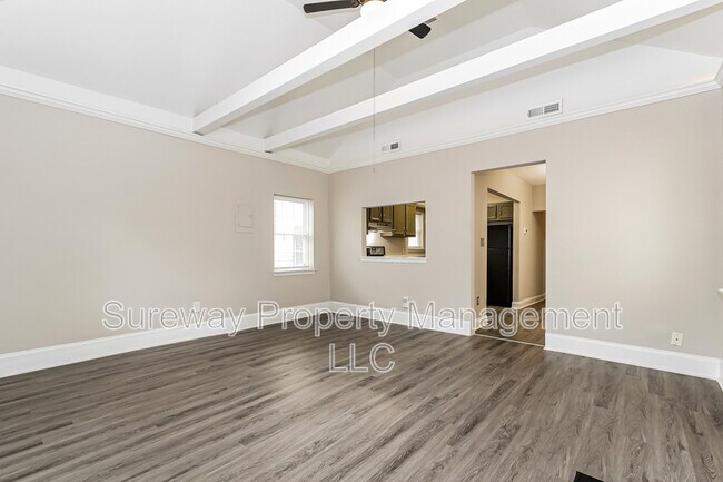 Foto del edificio - 811 Wesley Ave