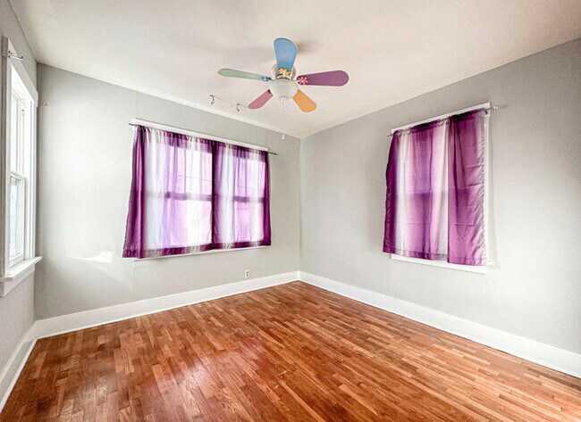 Foto del edificio - 438 S 8th St