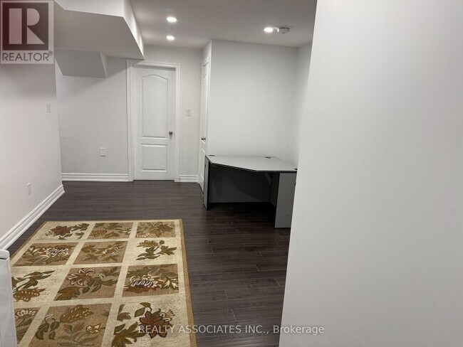 Photo du bâtiment - 29 Bald Eagle Ave