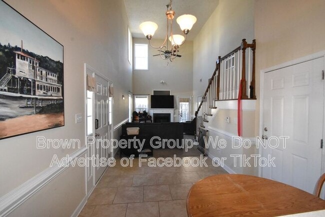 Building Photo - 3071 Candlelight Dr