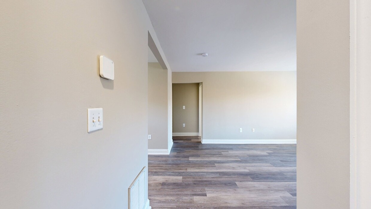 Photo - Rodgers Forge Apartments