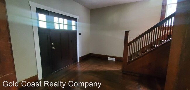 Building Photo - 4 br, 1 bath House - 205 Lexington Ave