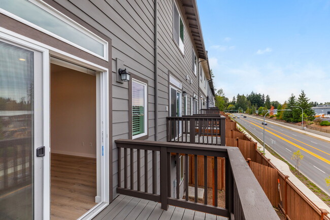 Photo - 14707 87th Ave SE Townhome