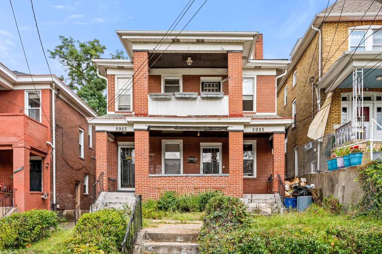 5923 Hobart St Unit 2, Pittsburgh, PA 15217 Apartments in Pittsburgh