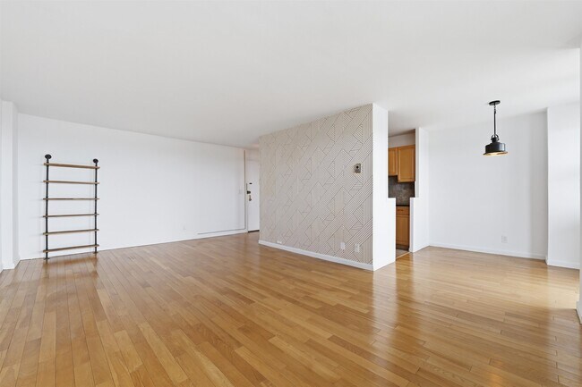 Building Photo - 6600 JFK Blvd E