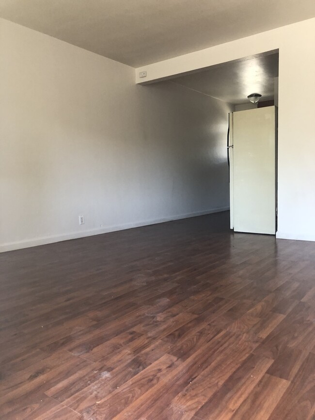 Foto del edificio - 829 N 4th Ave