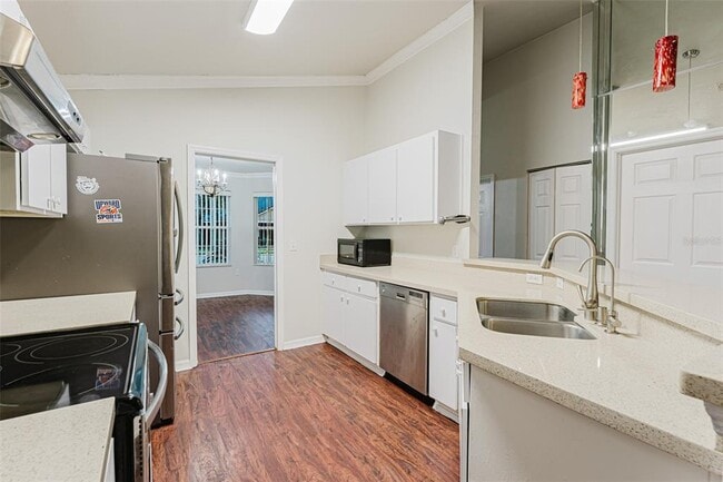 Foto del edificio - 2114 NW 52nd Pl