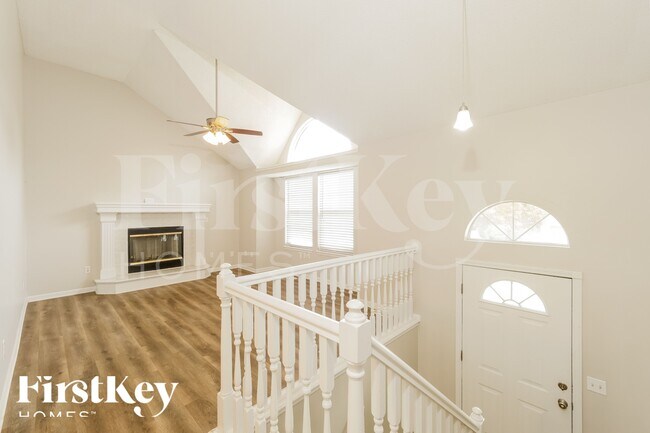 Foto del edificio - 208 S Darrowby Dr