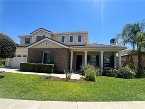 Building Photo - 1134 Las Colinas Way