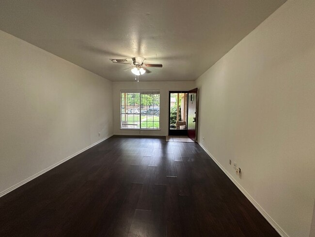 Building Photo - 2109 Quail Run